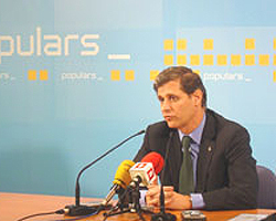 Alberto Fernández