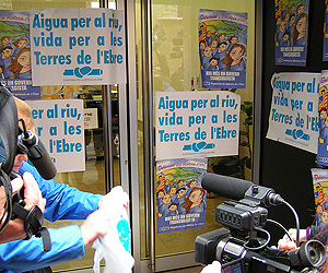 Protesta de la Plataforma en Defensa del Ebro, en Tortosa