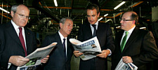 Montilla y Zapatero visitan La Vanguardia