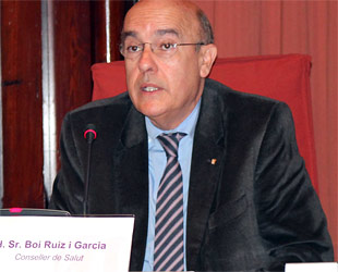 Boi Ruiz, consejero de Salud, durante su comparecencia en la Comisión de Salud del Parlamento autonómico (foto: Parlamento autonómico).