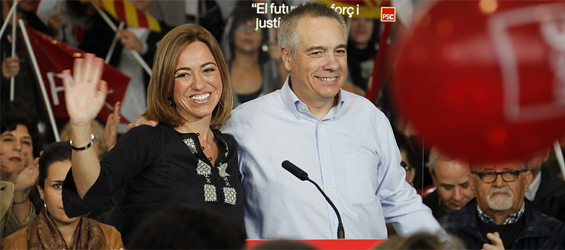 Chacón y Navarro, en un mitin del PSC en Tarrasa (Barcelona), el 6 de noviembre de 2011 (foto: PSC).