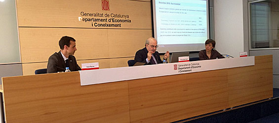 El consejero de Economía y Conocimiento de la Generalidad, Andreu Mas-Colell, durante la rueda de prensa de este martes (foto: gencat.cat).