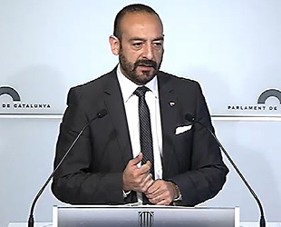 Jordi Cañas, en rueda de prensa desde el Parlamento autonómico (foto: vídeo).